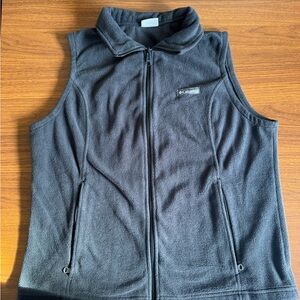 Columbia Black Fleece Vest